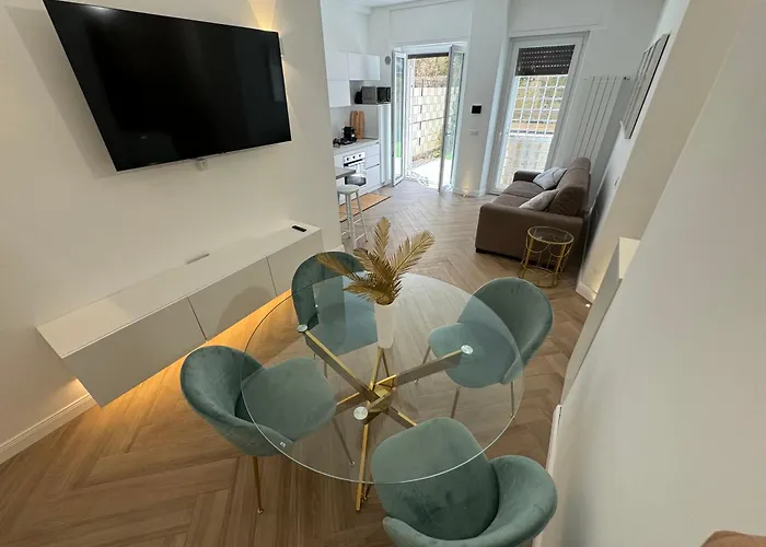 Appartement Exclusive With Garden - Ponte Milvio Rome