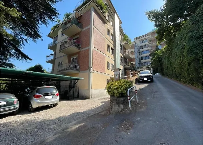 Exclusive With Garden - Ponte Milvio Rome